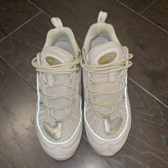 Women’s Nike air max - Picture 2 of 5